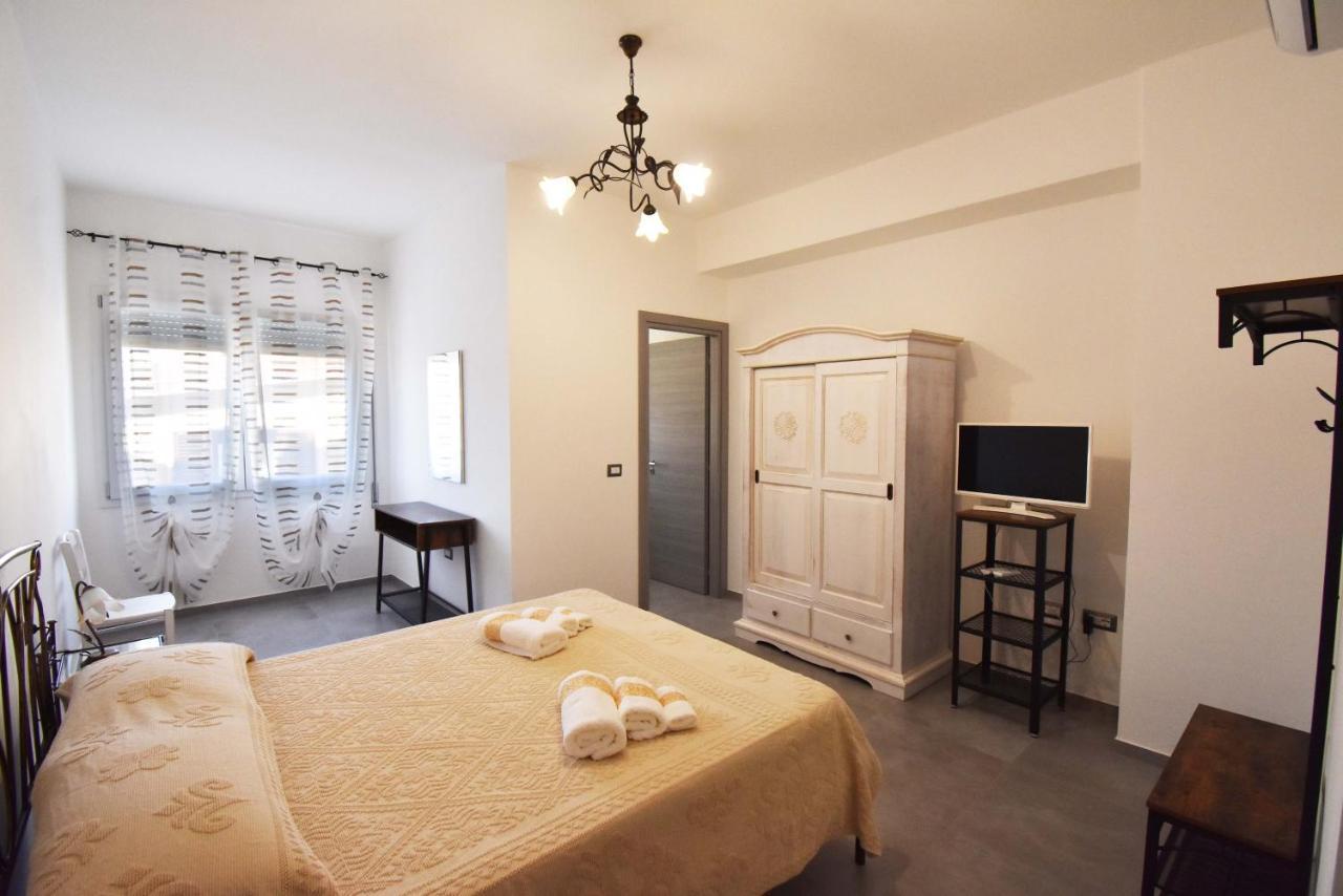 B&B Centrale Tortoli Exterior photo